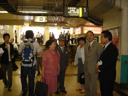 新小岩駅にて